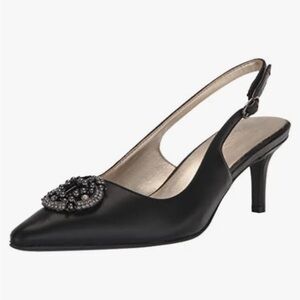 NATURALIZER Naemily Pointed Toe Heeled Mules  10 WIDE